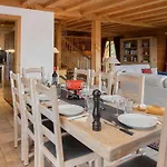 Chalet Khamariah By Interhome