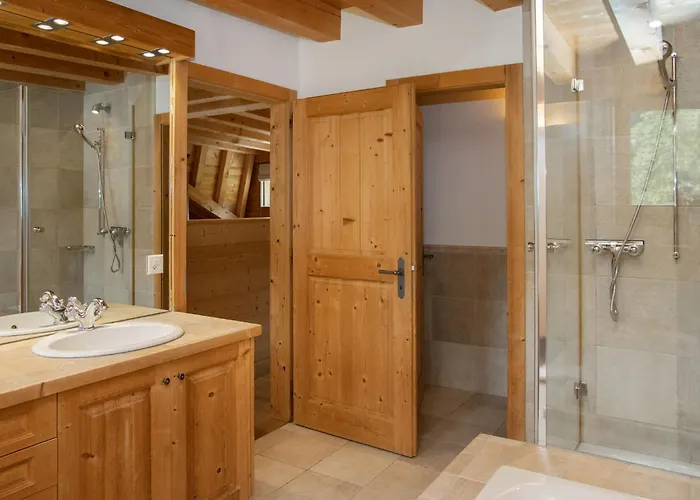 Khamariah By Interhome